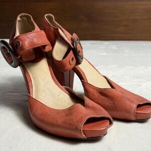 Fyre Company Kelsey Ankle Strap Heeled Sandals Women’s Size 7.5 M